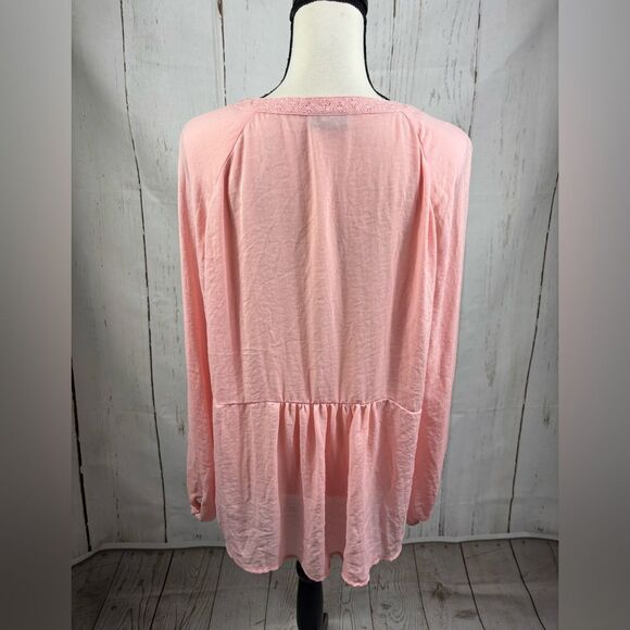 a.n.a. A New Approach Pink Romantic Blouse Crochet Lace Long Sleeve V-Neck Tie - Picture 3 of 6